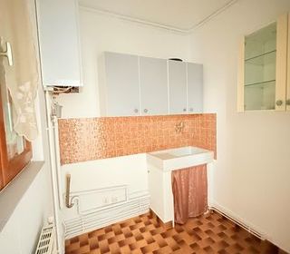  Immeuble � vendre 128 m�