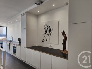  Maison � vendre 4 pi�ces 230 m�