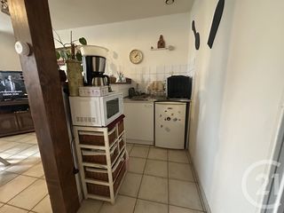  Immeuble � vendre 318 m�