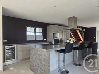  Maison � vendre 7 pi�ces 250 m�