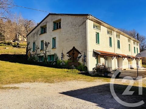   Vente Maison Maison - 15 + pi�ce(s) - 900 m�