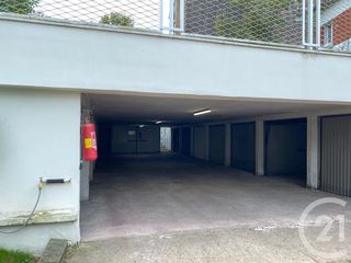  Parking / Garage � louer 18 m�