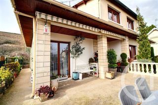  Maison � vendre 6 pi�ces 240 m�