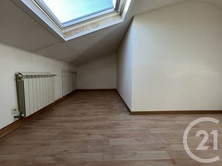  Appartement � louer 3 pi�ces 98 m�