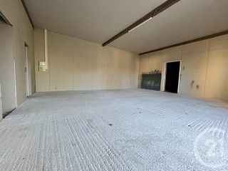  Parking / Garage � louer 100 m�