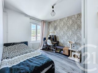  Appartement � vendre 4 pi�ces 74 m�