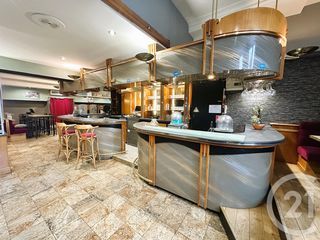  Immeuble � vendre 547 m�