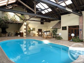  Maison � vendre 12 pi�ces 830 m�