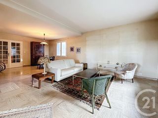  Maison � vendre 7 pi�ces 230 m�