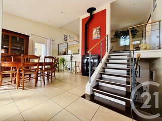  Maison � vendre 5 pi�ces 165 m�