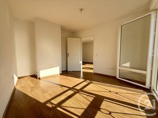  Appartement � vendre 4 pi�ces 79 m�