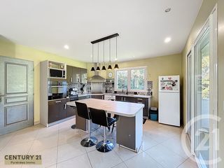  Maison � vendre 6 pi�ces 223 m�