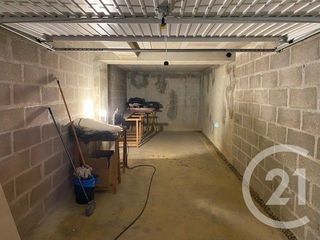  Parking / Garage � louer 21 m�