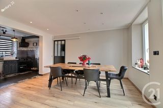  Maison � vendre 3 pi�ces 209 m�