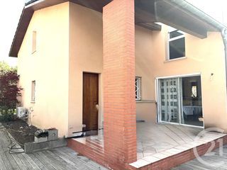  Maison � vendre 6 pi�ces 231 m�