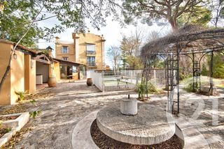  Maison � vendre 15 + pi�ces 860 m�