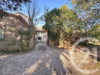  Immeuble � vendre 297 m�