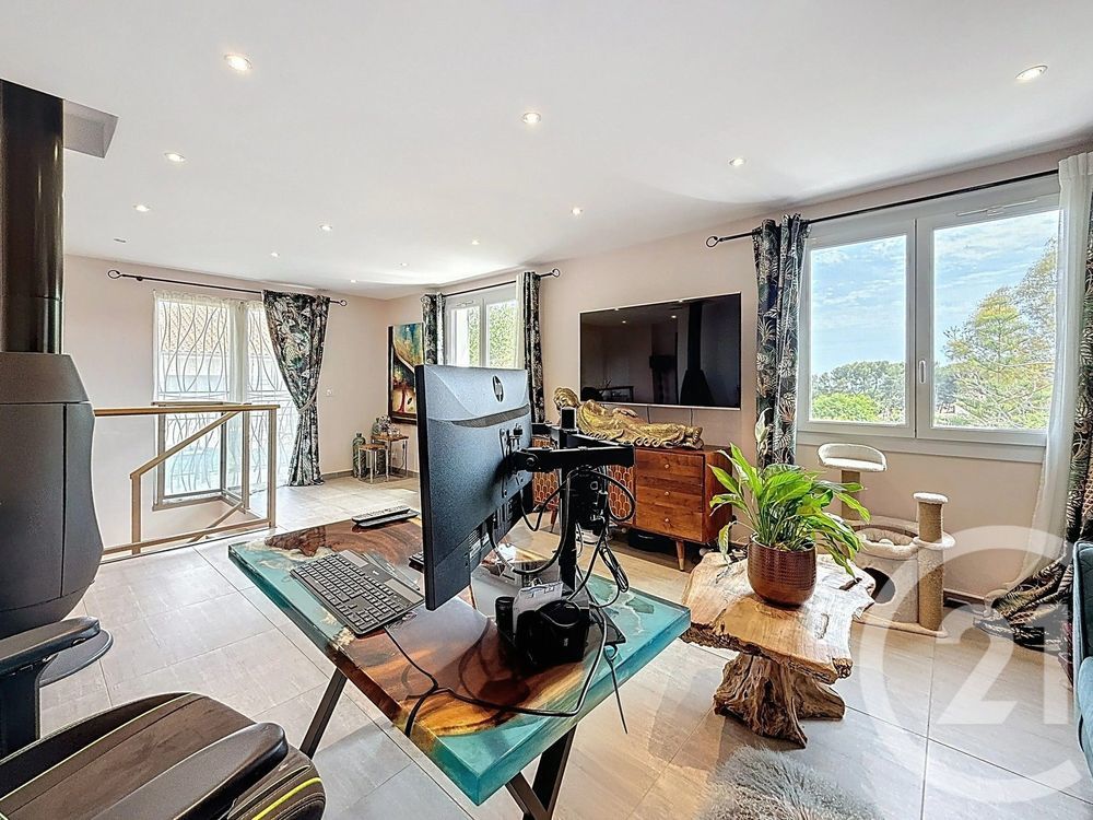 � vendre  Maison Antibes (06600)