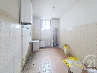  Appartement � vendre 9 pi�ces 91 m�