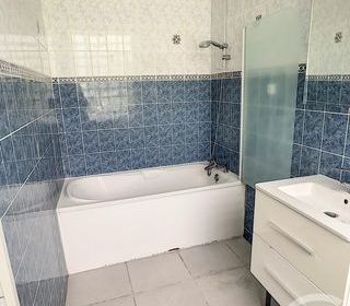  Appartement � louer 2 pi�ces 54 m�