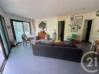  Maison � vendre 4 pi�ces 285 m�