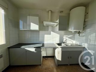  Appartement � louer 4 pi�ces 65 m�