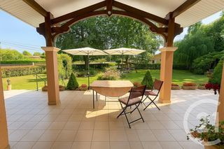  Maison � vendre 9 pi�ces 230 m�