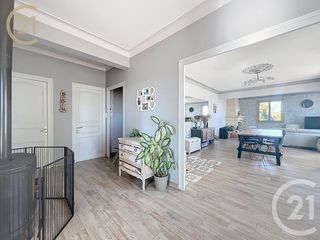  Maison � vendre 4 pi�ces 395 m�