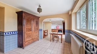  Maison � vendre 6 pi�ces 215 m�