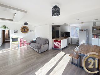  Maison � vendre 5 pi�ces 213 m�