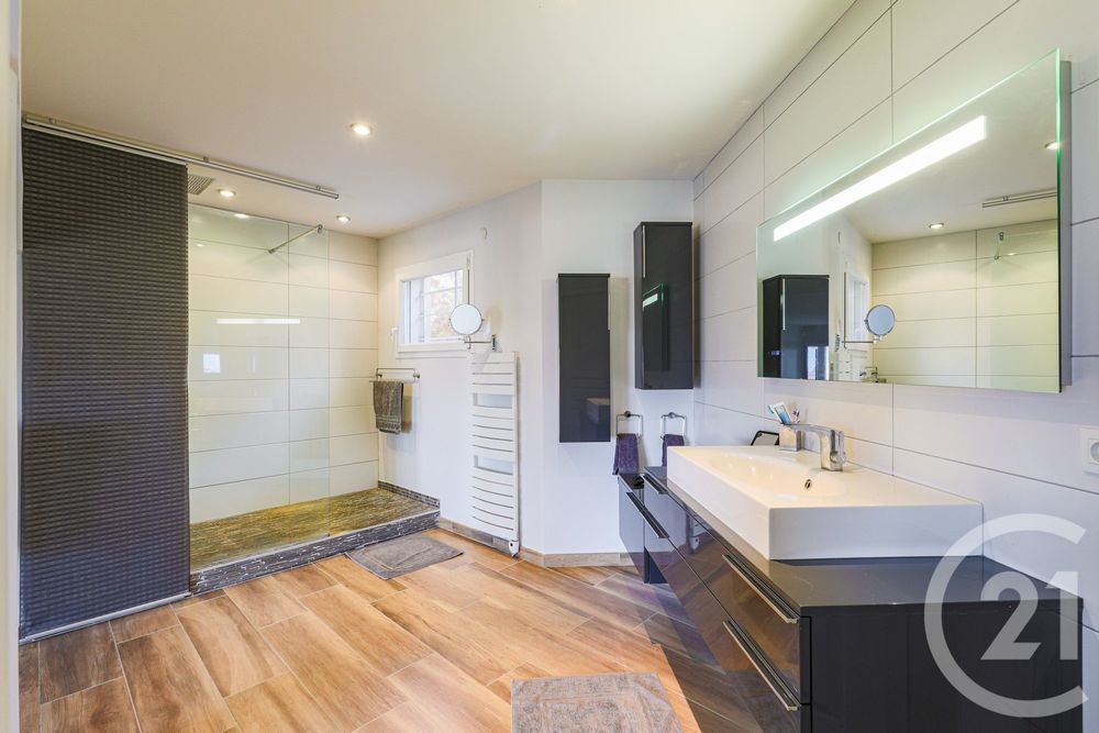 � vendre  Maison Saint-Martin-d'Uriage (38410)