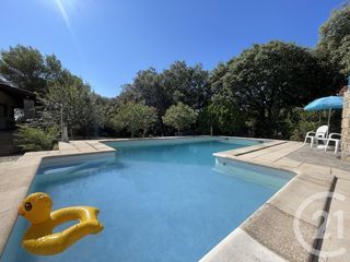  Maison � vendre 8 pi�ces 243 m�