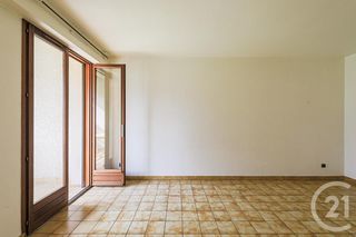  Immeuble � vendre 107 m�