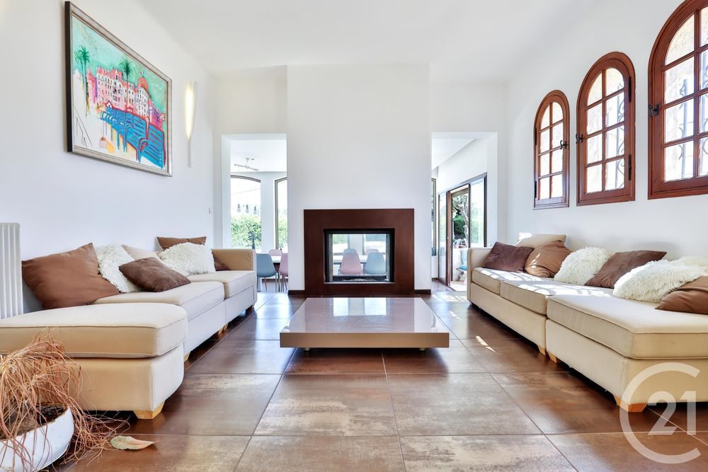 � vendre  Maison Colomars (06670)