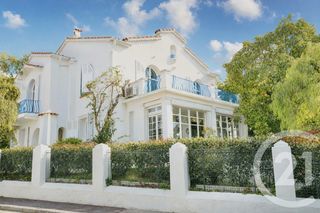  Maison � vendre 8 pi�ces 254 m�