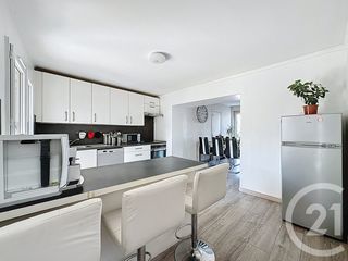  Maison � vendre 8 pi�ces 409 m�