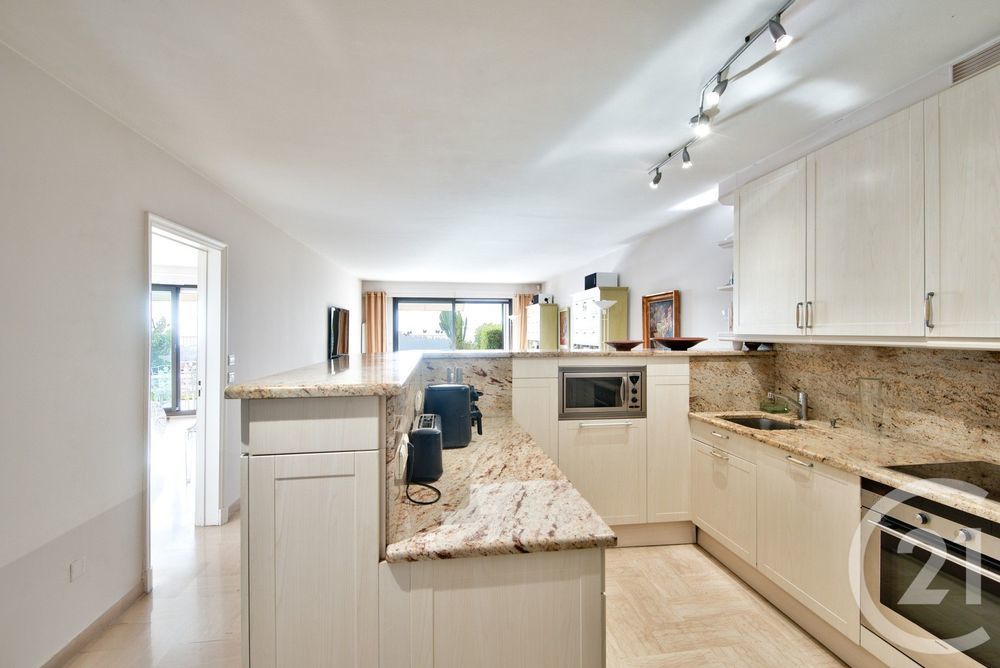 � vendre  Appartement Nice (06300)