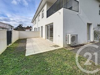  Appartement � vendre 3 pi�ces 65 m�