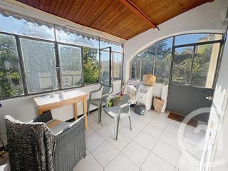  Immeuble � vendre 160 m�