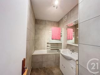  Appartement � louer 3 pi�ces 67 m�