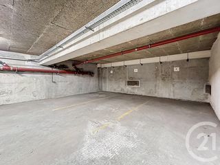  Parking / Garage � louer 10 m�