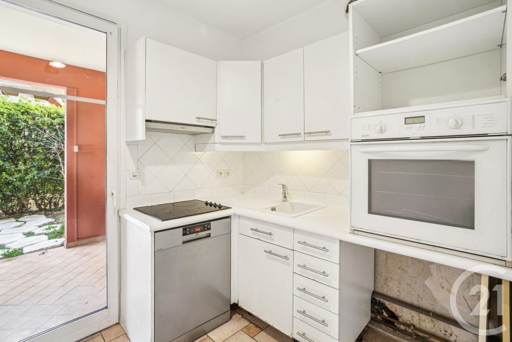 � vendre  Appartement Saint-Jean-Cap-Ferrat (06230)