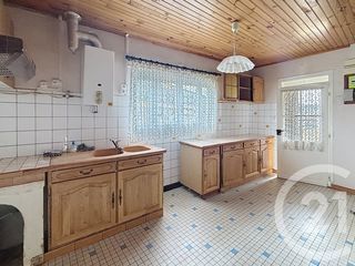  Maison � vendre 5 pi�ces 212 m�