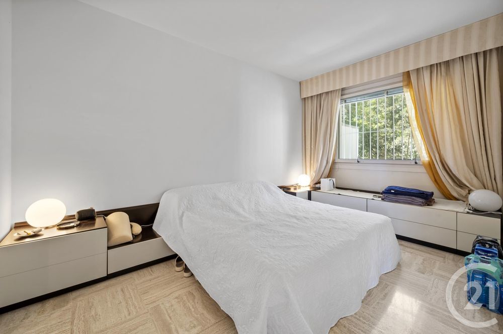 � vendre  Appartement �ze (06360)