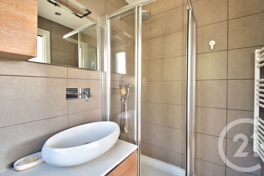 � vendre  Appartement Villefranche-sur-Mer (06230)