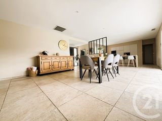  Maison � vendre 4 pi�ces 175 m�