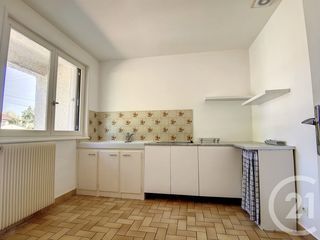  Maison � vendre 10 pi�ces 210 m�