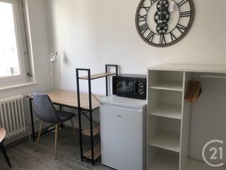  Appartement � louer 1 pi�ce 11 m�