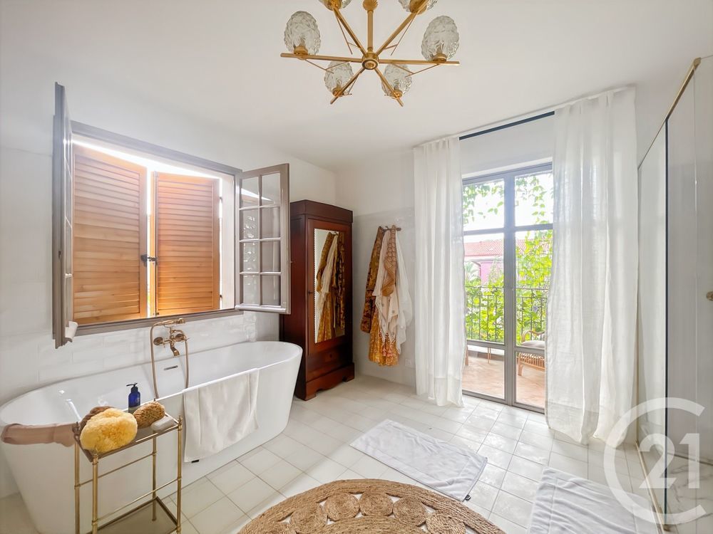 � vendre  Maison Saint-Florent (20217)