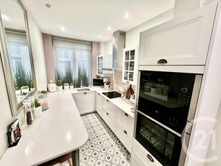  Appartement � vendre 5 pi�ces 181 m�